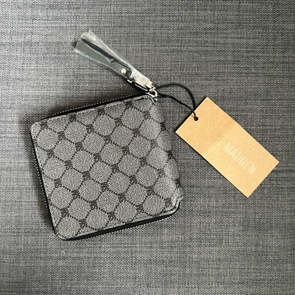 NWT STEVE MADDEN ZIP AROUND WALLET CARD HOLDER CASE - Picture 4 of 5